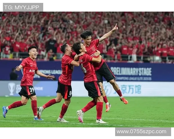 赛后分析:成都足球队与武汉足球队的战术意识与表现对比 赛后分析:成都足球队与武汉足球队的战术意识与表现对比